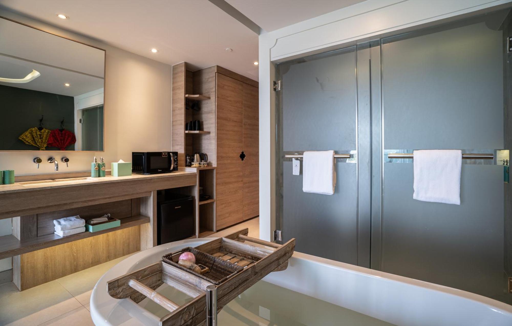 Fusion Suites Phuket Patong Экстерьер фото